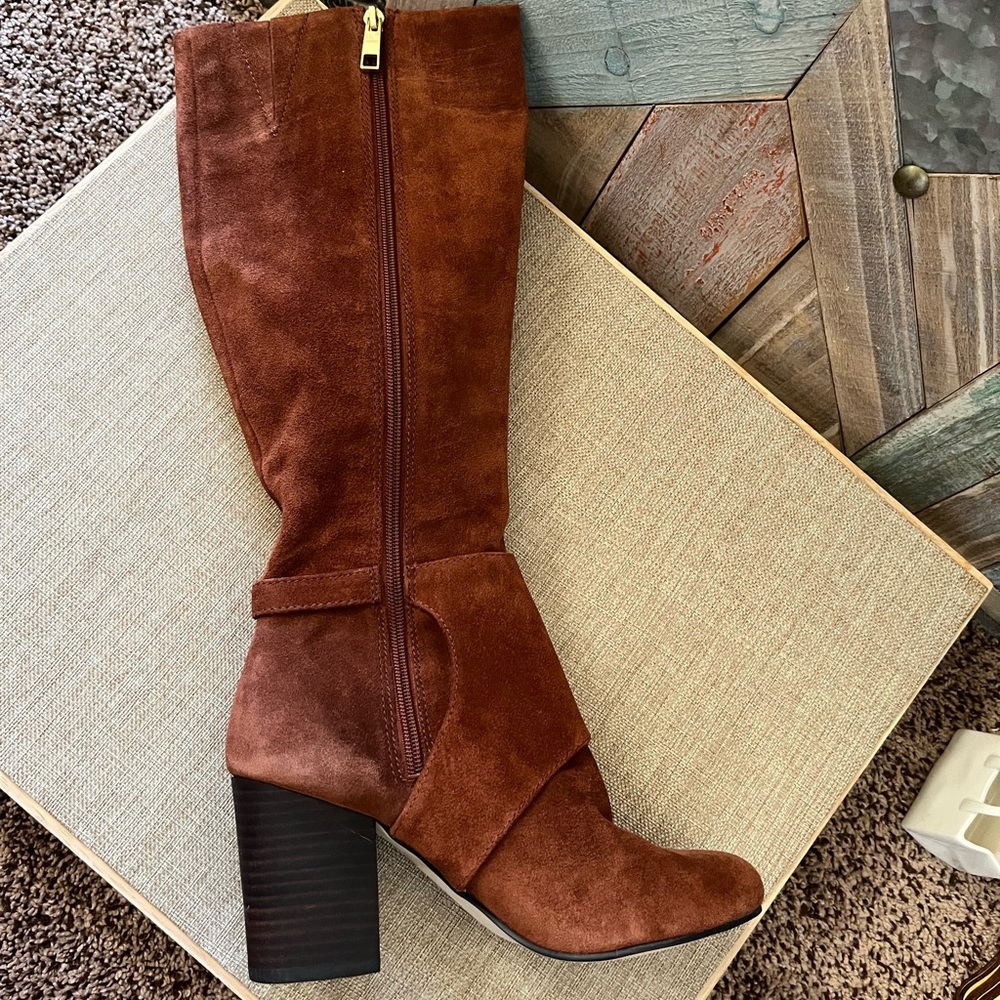 BCBGeneration Women's Rust Heeled Boots - Picture 5 of 11